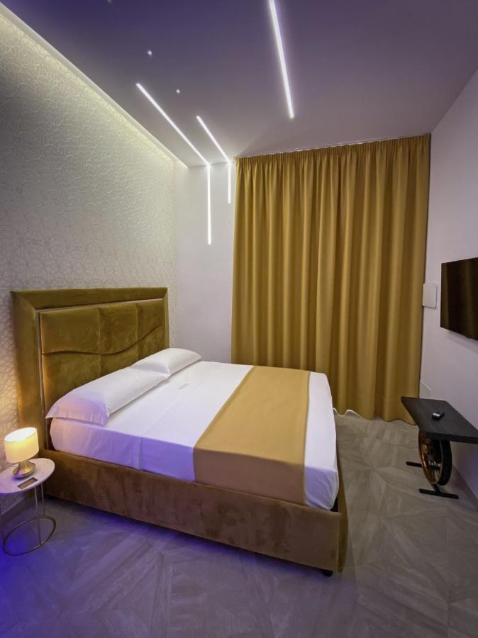 Twin Towers Naples Luxury Bed and Breakfast Eksteriør billede