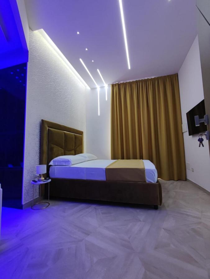 Twin Towers Naples Luxury Bed and Breakfast Eksteriør billede